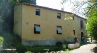 ZUJAR – Finca Agrícola en Venta con Molino, Vivienda y Piscina