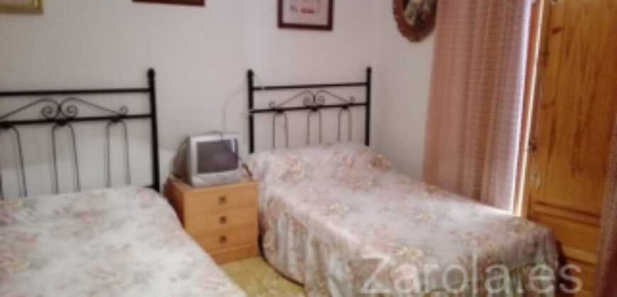 ZUJAR – Casa de Pueblo en Venta, Calle Virgen de la Cabeza