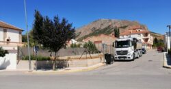 ZUJAR – Solar en Venta, Esquina entre Avda. de los Baños y San Miguel