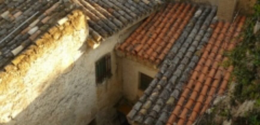 ZUJAR – Finca Agrícola en Venta con Molino, Vivienda y Piscina