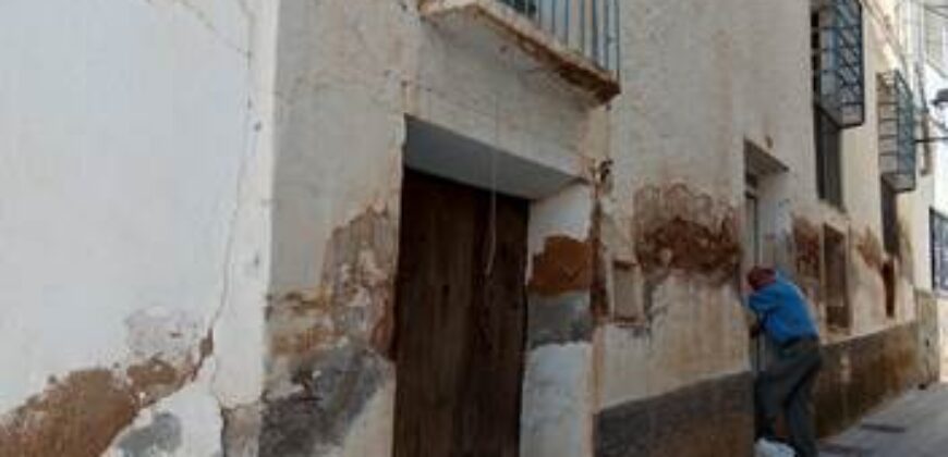 ZUJAR – Casa de Pueblo en Venta