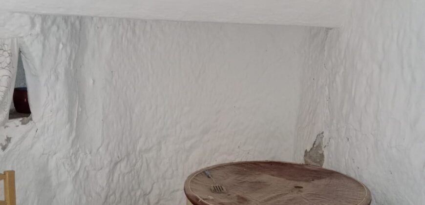 ZUJAR – Casa Cueva en Venta, Bº Abatel