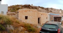 ZUJAR – Casa Cueva en Venta, Bº Abatel