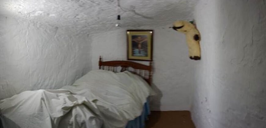 ZUJAR – Vivienda Cueva en Venta