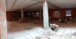 ZUJAR- Venta de 1ª Planta de edificio con 5 pisos para terminar