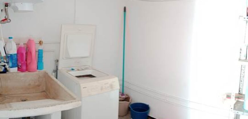 ZUJAR – Edificio completo con 3 viviendas y patio