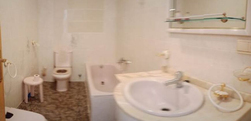 ZUJAR – Edificio completo con 3 viviendas y patio