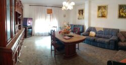 ZUJAR – Edificio completo con 3 viviendas y patio