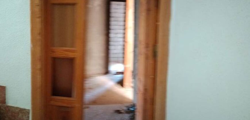 ZUJAR – Piso de 115 m² en edificio — interior por construir + trastero