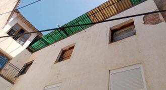 ZUJAR – Piso de 115 m² en edificio — interior por construir + trastero