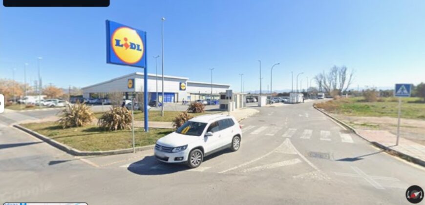 BAZA – Solar Urbano de 590 m2 apto para construir