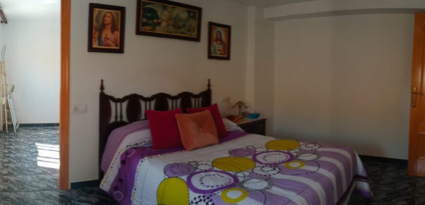 ZUJAR – Tu nuevo hogar: luz, espacio y vistas increíbles