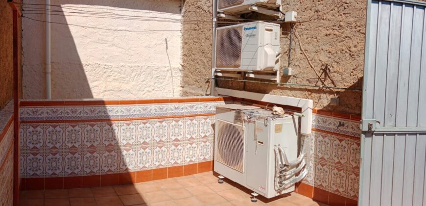 ZUJAR – Tu nuevo hogar: luz, espacio y vistas increíbles