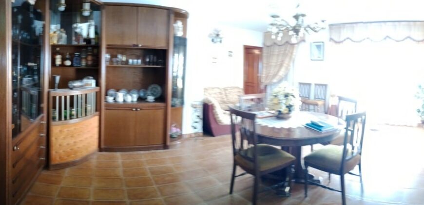 ZUJAR – Chalet Independiente en la Mejor Zona Residencial