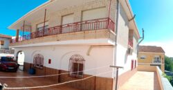 ZUJAR – Chalet Independiente en la Mejor Zona Residencial