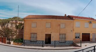 ZUJAR – Oportunidad de vivienda Completa con todo
