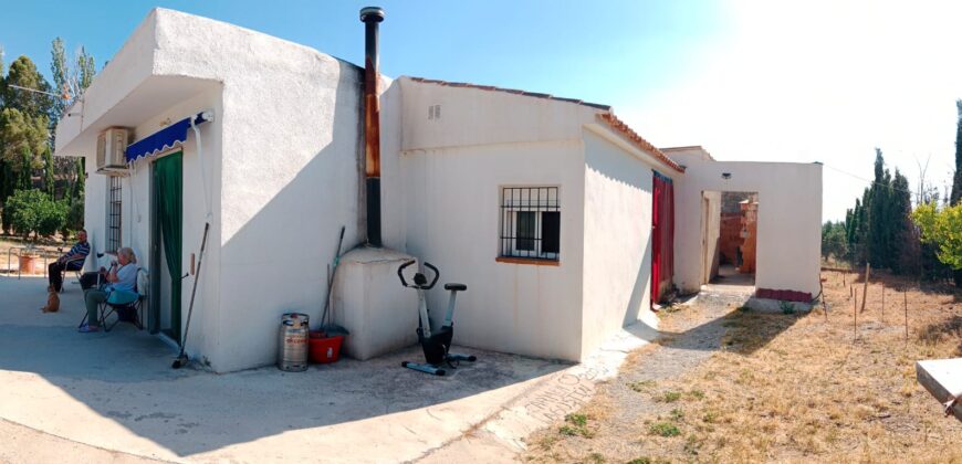 FREILA – Casa de campo en finca de Regadío