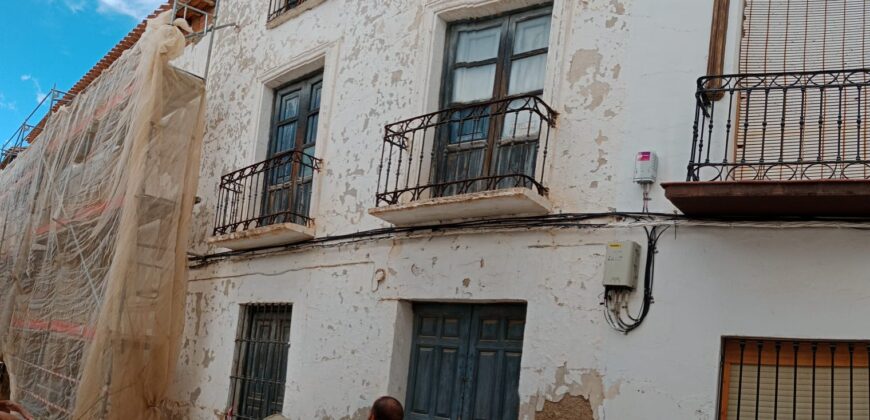 ZUJAR – Casa en centro histórico para restaurar