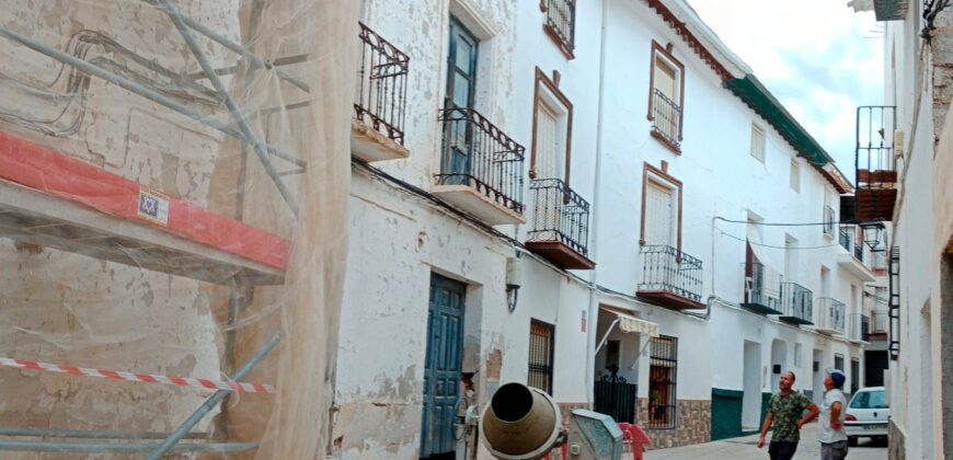 ZUJAR – Casa en centro histórico para restaurar