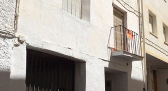 ZUJAR – Casa en proceso de reforma
