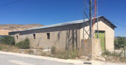 ZUJAR – Nave Industrial con amplio solar junto al Cementerio