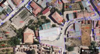 ZUJAR – Nave Industrial con amplio solar junto al Cementerio