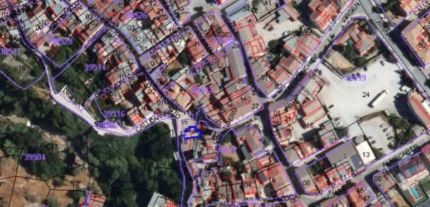 ZUJAR – Solar urbano en pleno centro